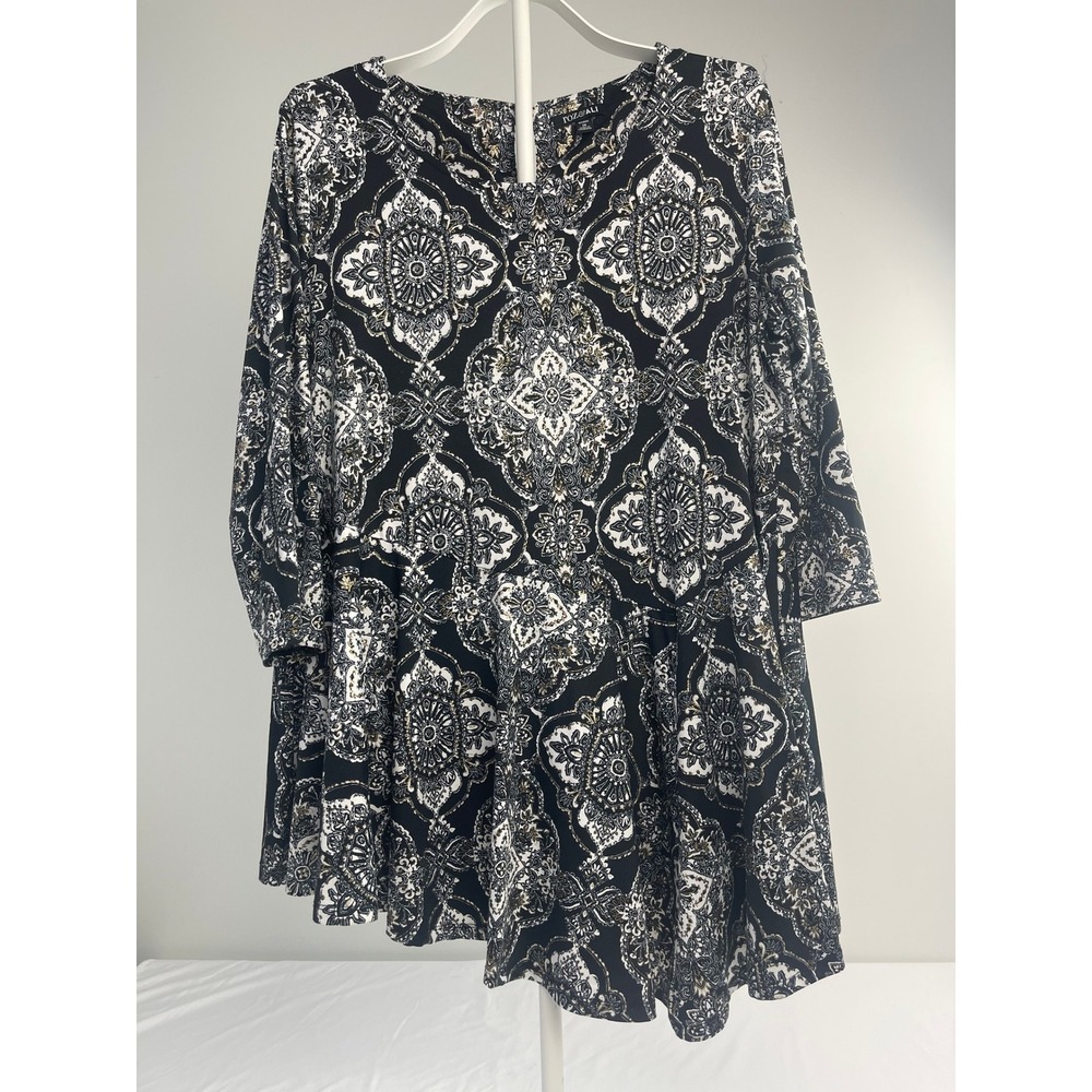 Roz & Ali 1X Black White Gold Medallion Peplum Tunic 3/4 Sleeve High Low Top